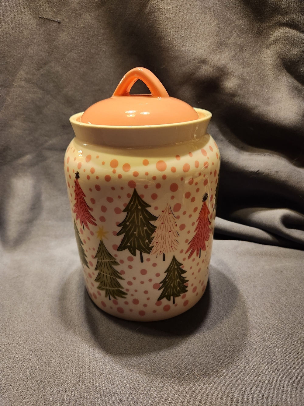 Potters Studio Christmas Tree Ceramic Canister Polka Dot Holiday Cookie Jar 9"